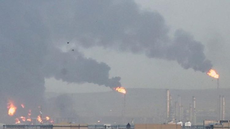 Shpërthim masiv trondit portin në Iranin jugor, shkaqet ende të panjohura