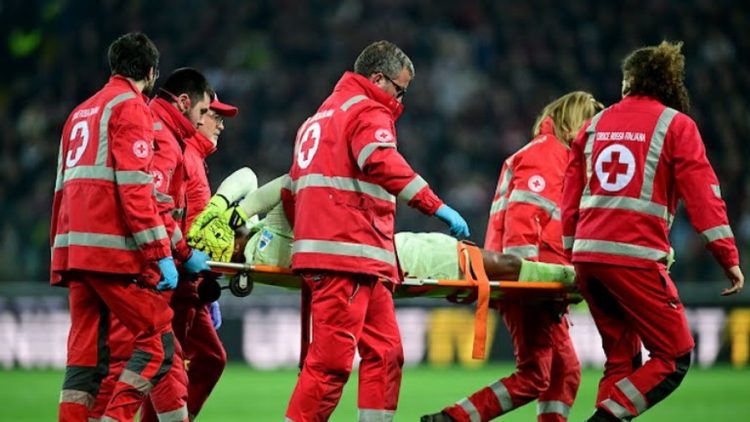 Moment frike në ndeshjen me Udinesen, portieri i Milanit bie pa ndjenja (Video)