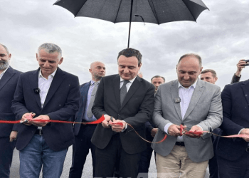 Përurohet ura në Rogovë, Kurti: Lajm i mirë për hasjanët