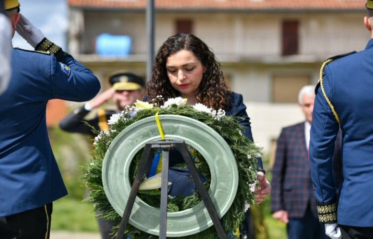 Presidentja Osmani: Dëshmorët janë themeli i lirisë