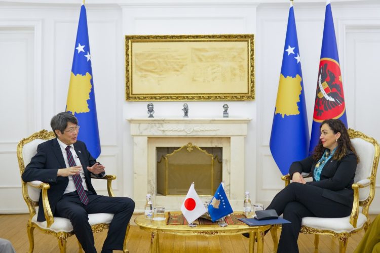 Presidentja Osmani priti në takim ambasadorin e Japonisë, Kiminori Iwama, diskutuan për sfidat e sigurisë