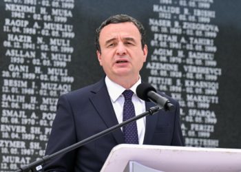 26-vjetori i ma*sakrës së Studimes, Kurti: Vuajtjet që përjetoi populli ynë nuk mund të shlyhen kurrë nga kujtesa jonë