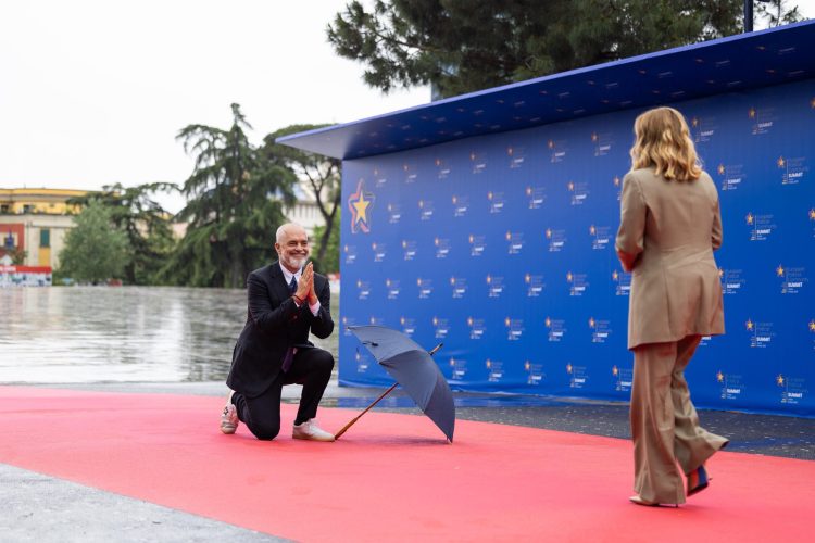 Rama iu ul në gjunjë Melonit, Krasniqi: Tregoi një Shqipëri të nënshtruar