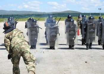 KFOR-i shqiptar dhe hungarez stërvisin kundër frikës nga zjarri