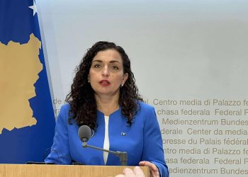“Serbia bën spastrim etnik të shqiptarëve në Luginë me mjete administrative”, thotë Osmani