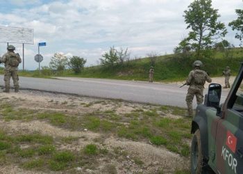 Ushtarët turq patrullojnë nëpër komunat e Kosovës
