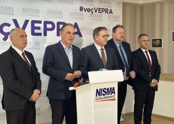 Limaj nuk përgjigjet nëse kishte kusht postin e kryeparlamentarit