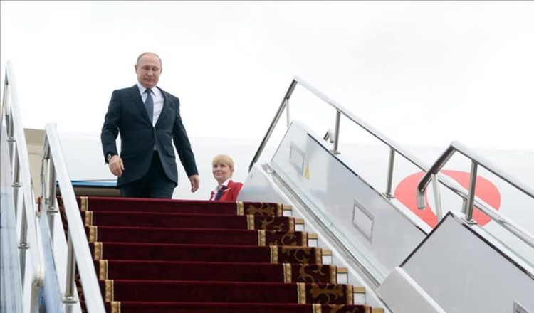 Gjermania i bën thirrje Putinit të bashkohet në bisedimet e paqes në Stamboll