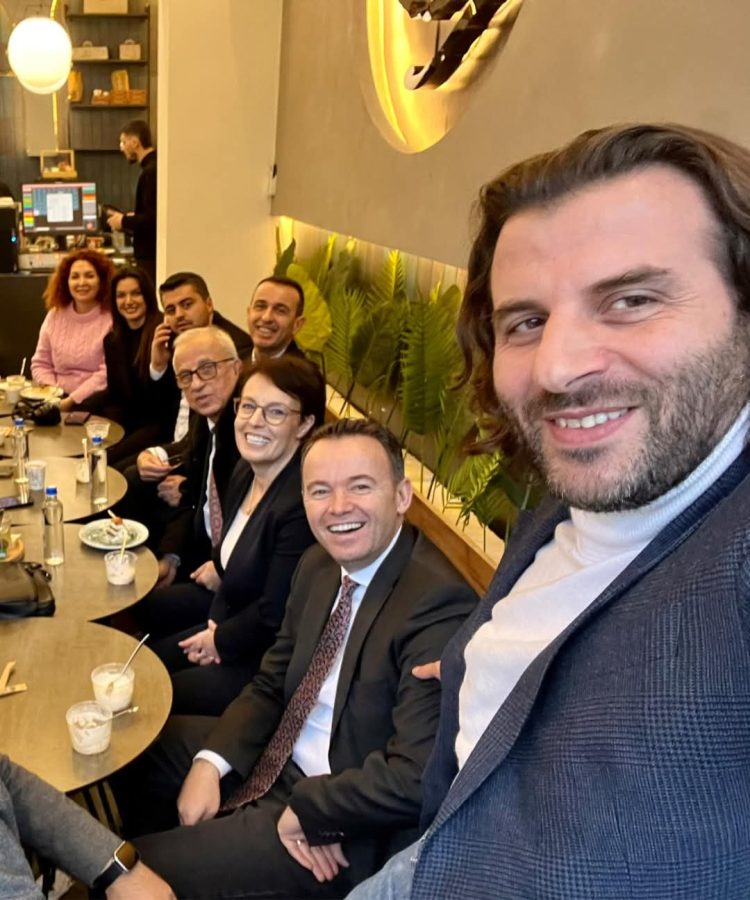 Kraki si Gërvalla mbron Faton Pecin që “ringjalli bujqësinë”