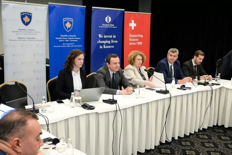 Rizvanolli: ZRrE raportoi se 6 furnizues të energjisë janë aktiv dhe 5 tashmë kanë dhënë oferta për biznese – numri i licencave për furnizim ka shkuar në 21