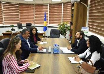 Avokati i Popullit i reagon Ramës: Komuna po e neglizhon krizën e mbeturinave në Prishtinë