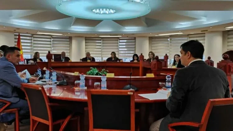 Shtyhet seanca përgatitore për Ligjin e gjuhëve në Maqedoninë e Veriut
