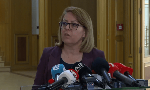 Bajrami: Po presim përgjigje zyrtare nga liderët e partive politike për qeverinë gjithëpërfshirëse