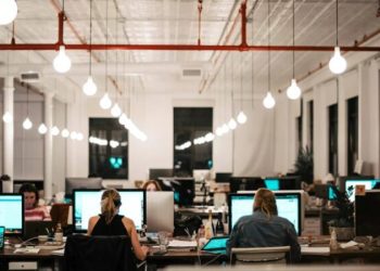 Rëndësia e shëndetit mendor në vendin e punës dhe si duhet ta ruajmë atë?