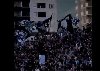 Ndeshja Novi Pazar-Partizani, në stadium u thirr: “Nuk do ta merrni kurrë më Kosovën” (VIDEO)