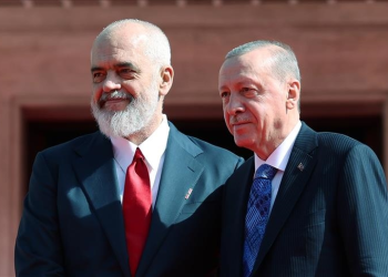 Rama dhe Erdoğan diskutojnë lidhjet dypalëshe dhe çështjet rajonale