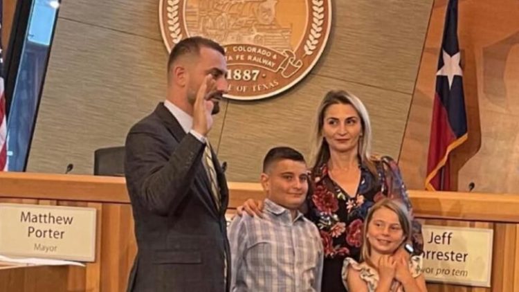 Kosovari Gino Mulliqi zgjidhet kryetar komune në SHBA – do të udhëheq qytetin Wylie në Texas