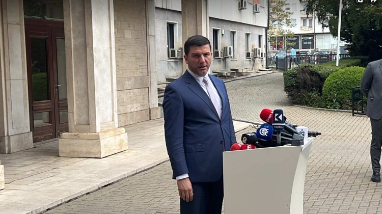 Krasniqi pas takimit me presidenten: S’ka tym të bardhë