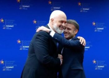 Emmanuel Macron e falënderon në shqip Edi Ramën