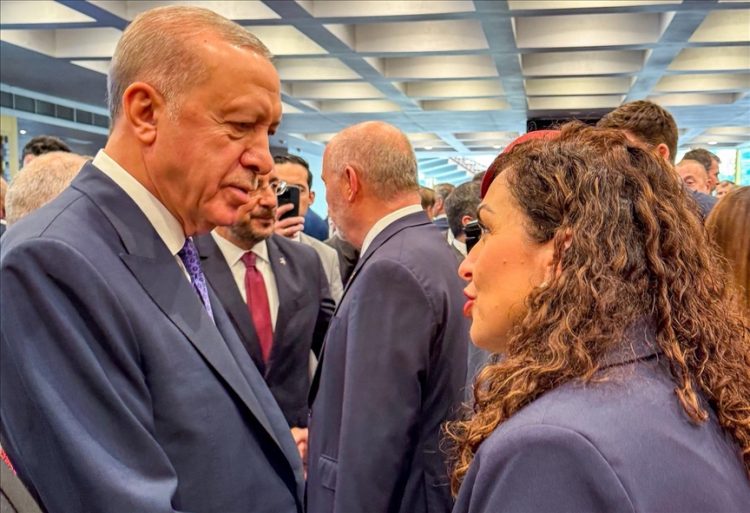 Osmani falënderon Erdoğanin për punën e tij për të forcuar pozicionin ndërkombëtar të Kosovës