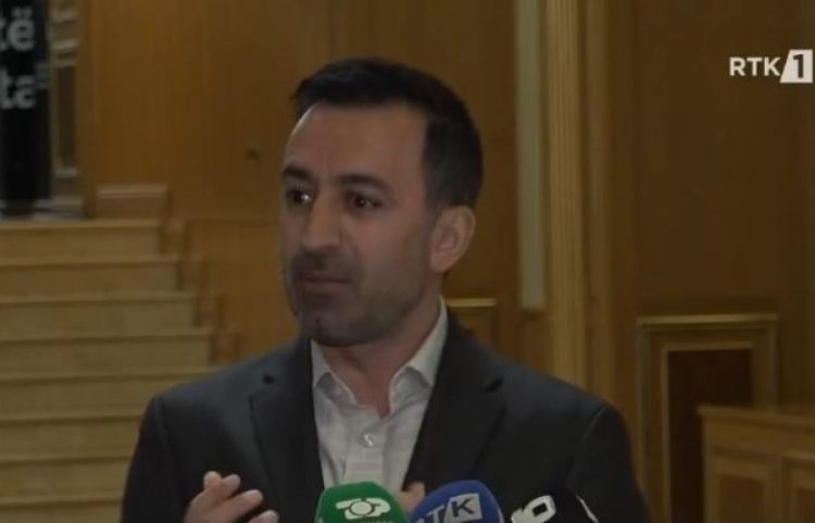 Basha: Ne po përpiqemi, bllokues janë ata që votojnë kundër
