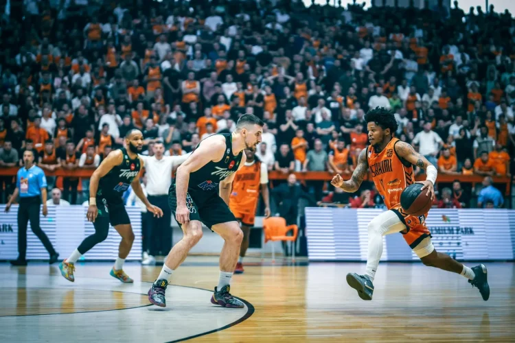 Italia i bëri thirrje përsëri Izraelit t’i ndalojë sulmet dhe të ofrojë ndihma humanitare në Gaza