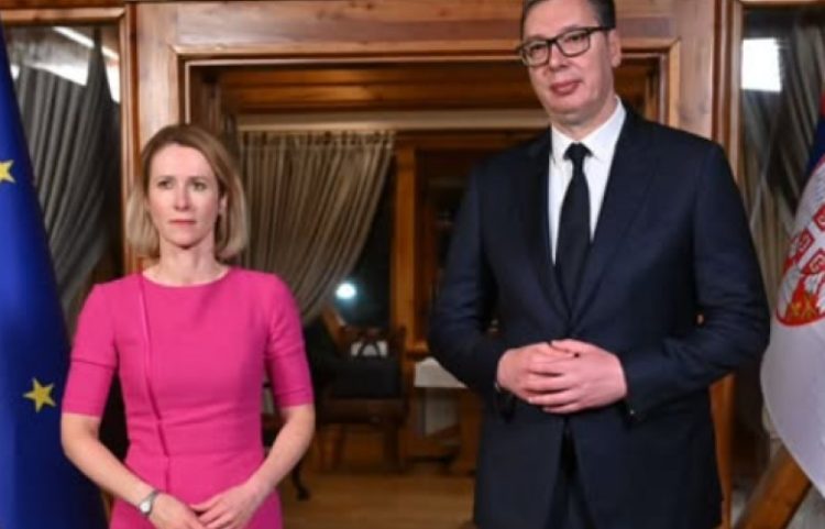 Kallas në Beograd: Koha të rifillojë dialogu midis Kosovës dhe Serbisë