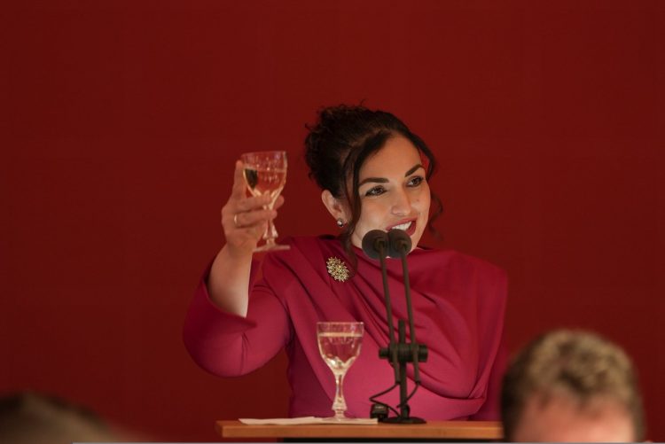 Osmani ndan foto nga dollia deri te darka e mbajtur në Zvicër