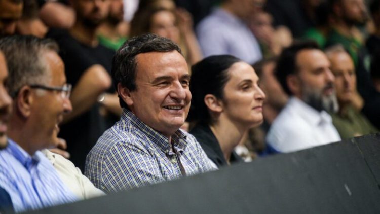 Takimi Kurti-Hamza në ndeshjen Trepça-Bashkimi, shpjegohen në PDK: Ishte…