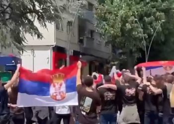 Sveçla për rastin me maturantët serb: Po përdoret për propagandë