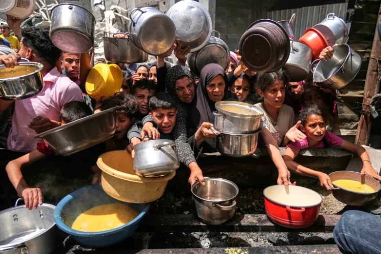 Gaza, vuajtje të mëdha për popullin palestinez: uri, mungesë uji dhe zhvendosje
