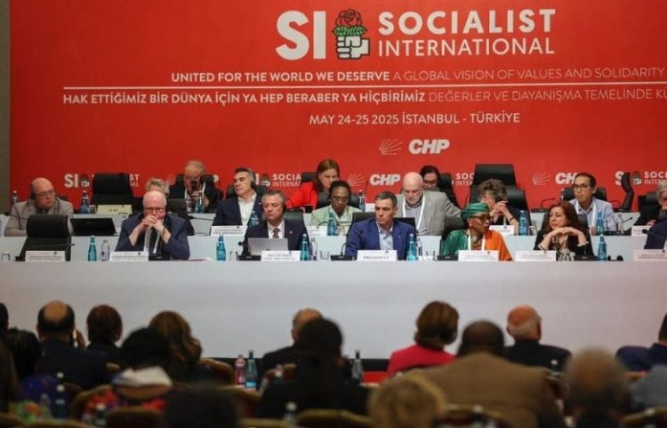 VV në Këshillin e Internacionales Socialiste, anëtare me të drejta të plota