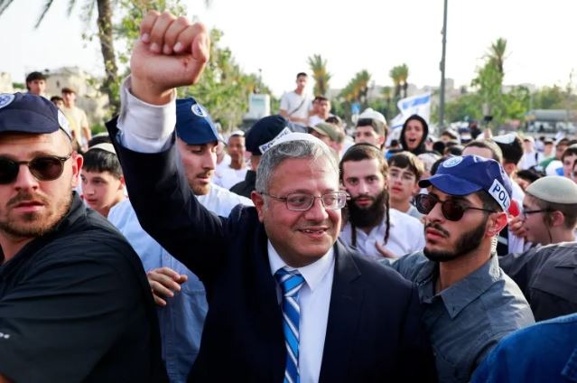 “S’duhet të japim ndihma humanitare në Gaza” Ministri izraelit: Ata meritojnë plumba
