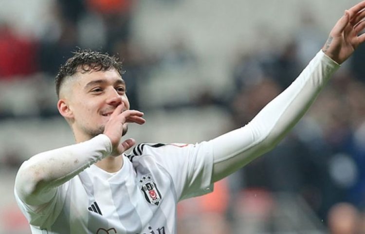 Besiktas vendos çmimin për Ernest Muçin