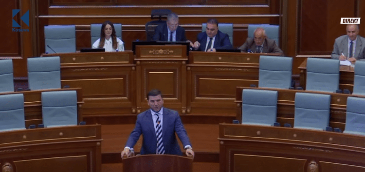 Krasniqi i prerë: S’marrim pjesë në votimin e fshehtë