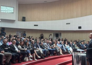 Kurti: Kemi përgjegjësi ta formojmë Qeverinë, jo konstituimin e Kuvendit