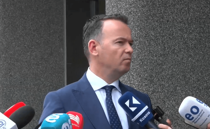 Peci: Kurtit i takon t’i thërrasë partitë politike, jo LDK-së, Kosova s’ka nevojë për qeveri tranzicionale, por për qeveri stabile