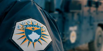 Operacioni “Patenta”, sekuestrohen ar*më, 224 fi*shekë, mbi 20 mijë euro, telefona e kompjuterë