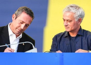 Presidenti i Fenerbahce-s shpjegon pse Mourihno nuk mund të largohet nga Stambolli