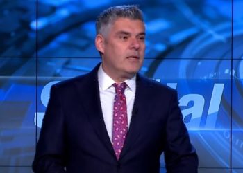 Kastrati largohet nga PDK-ja, kritikon Krasniqin për takimin me Kurtin