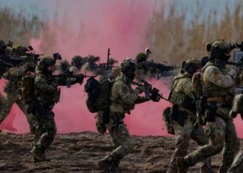 Akuzohet për spiunazh në operacionet e NATO-s, burgoset një burrë në Greqi