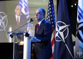 Begaj në takimin e NATO-s: Paqja në Ballkan është një detyrë që na përket të gjithëve