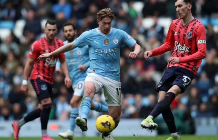 De Bruyne afër transferimit te Napoli