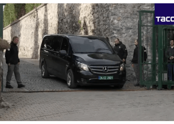 Delegacioni rus mbërrin në Turqi për bisedimet e paqes pa Putinin