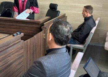 I pandehuri i kërkon falje që e ka*nosi, ministri në dorëheqje Faton Peci nuk e pranon kërkimfaljen