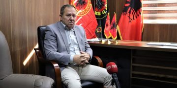 Hysni Gucati thotë se po i refuzohet vizita në Hagë: Nuk po më japin asnjë arsye