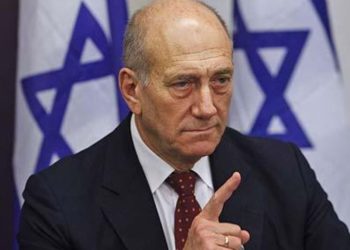 Ish-kryeministri izraelit thirrje për presion ndërkombëtar mbi Netanyahun