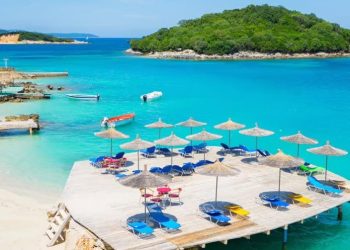 Media spanjolle ‘Huffington Post’: Shqipëria, zgjedhja perfekte për pushime