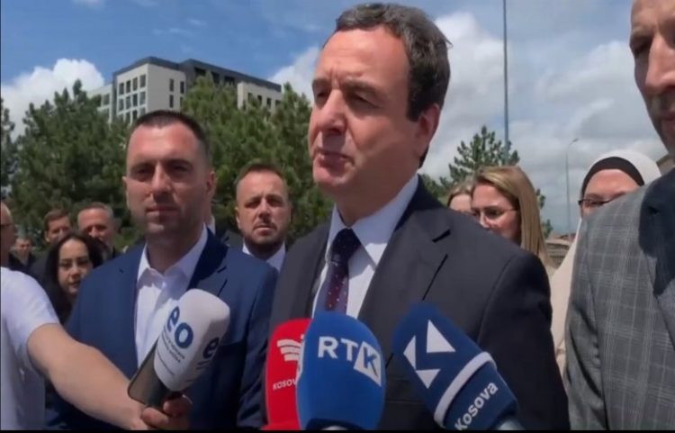 Kurti: Fazliu është shembull i luftëtarit çlirimtar edhe para luftës