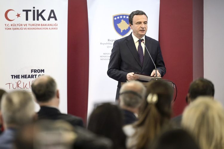 Kryeministri Kurti mori pjesë në konferencën: ‘Roli i Universiteteve në Zhvillimin Socio-Ekonomik Rajonal të Balancuar’